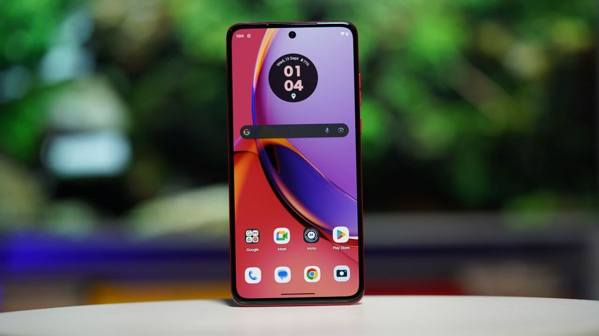 Moto G84 5G Review: Doing budget phones right